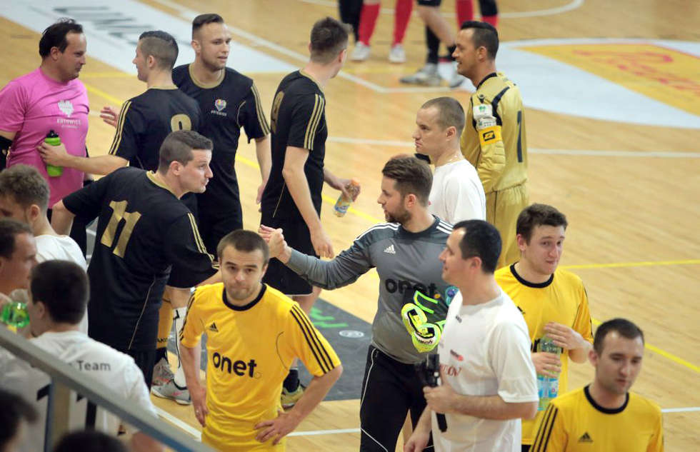  Media Futsal Cup (zdjęcie 21) - Autor: Wojciech Nieśpiałowski