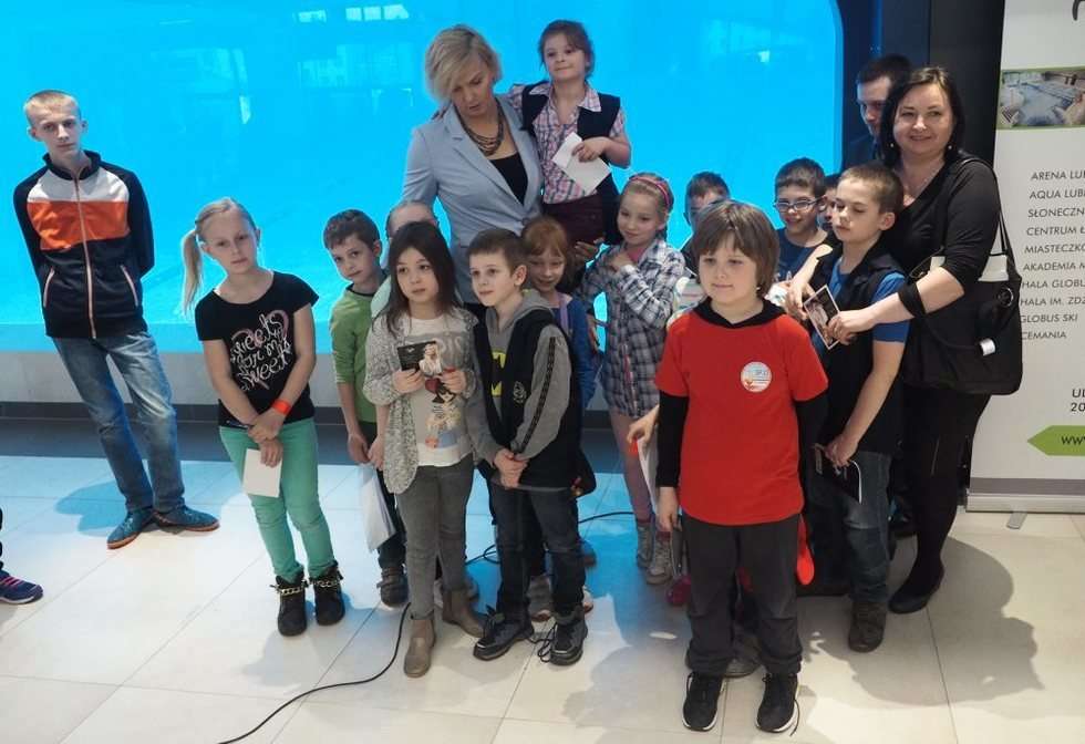  Spotkanie dzieci z Otylią Jędrzejczak na Aqua Lublin (zdjęcie 13) - Autor: Wojciech Nieśpiałowski