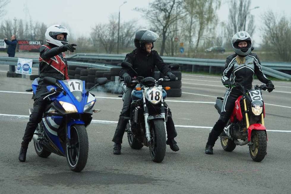 Kobiety na motocykle. Szkolenie tylko dla pań (zdjęcie 3) - Autor: Maciej Kaczanowski