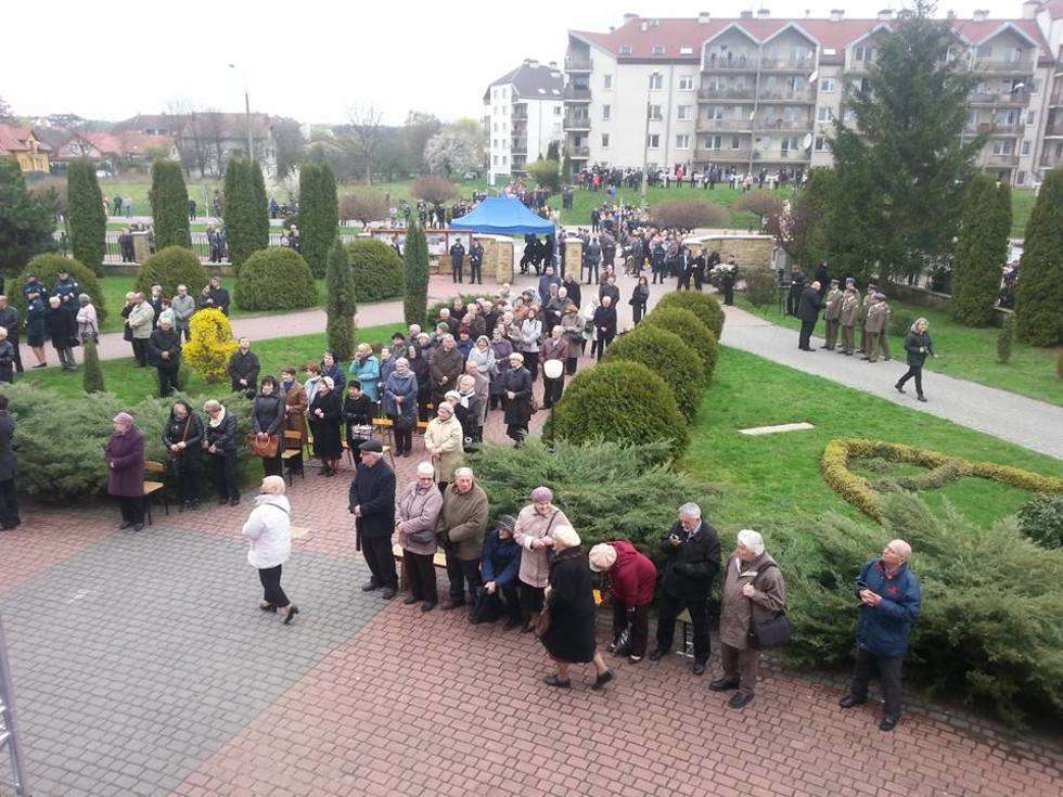  Pogrzeb Zyty Gilowskiej w Świdniku (zdjęcie 6) - Autor: Tomasz Maciuszczak