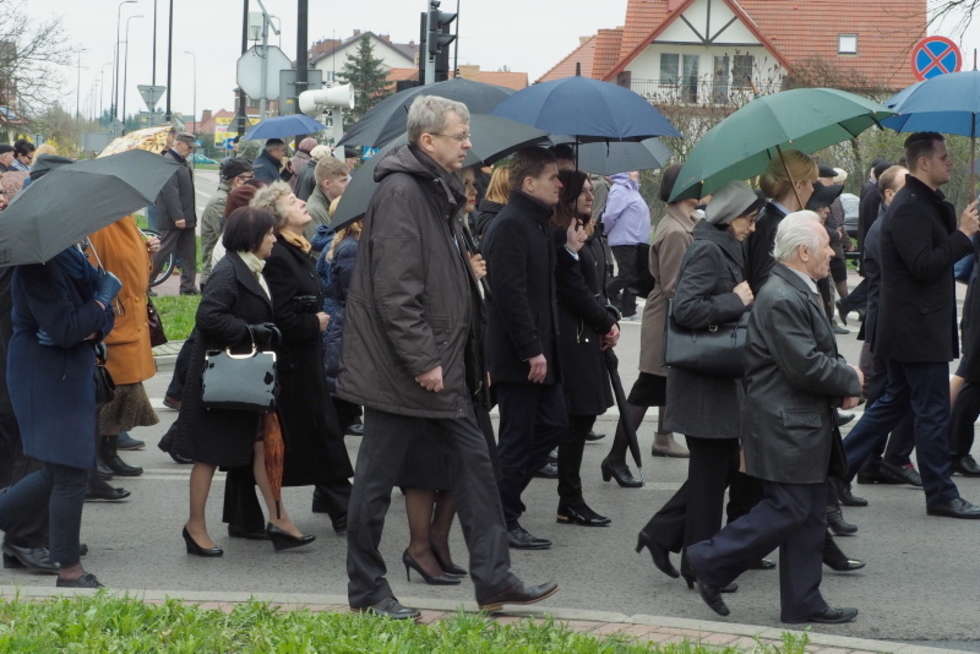  Pogrzeb prof. Zyty Gilowskiej (zdjęcie 3) - Autor: Maciej Kaczanowski
