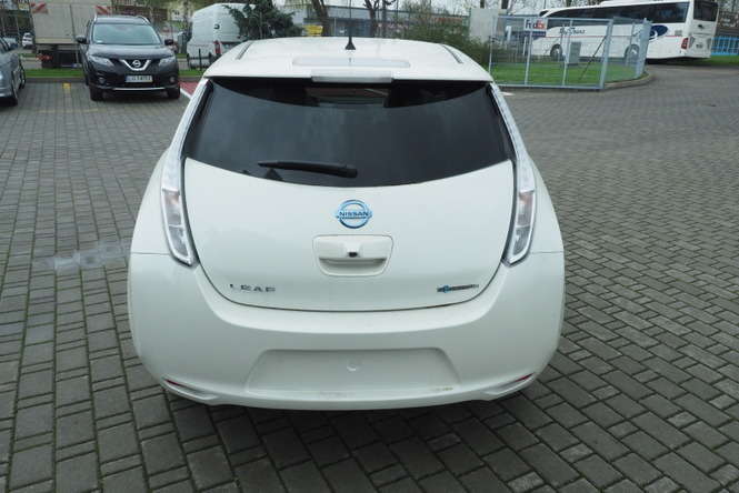 Leaf: samochód elektryczny z japońskiego koncernu Nissan - Autor: Maciej Kaczanowski