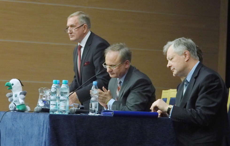 Debata kandytatów na rektora UMCS (zdjęcie 8) - Autor: Maciej Kaczanowski