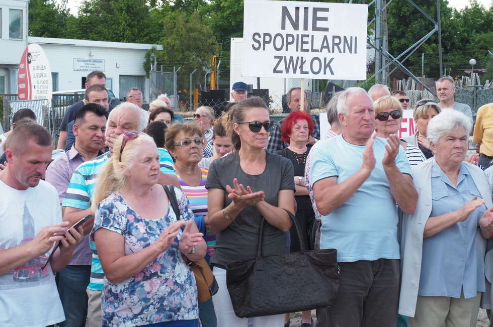  Głusk: Protest w sprawie budowy spopielarni (zdjęcie 5) - Autor: Maciej Kaczanowski