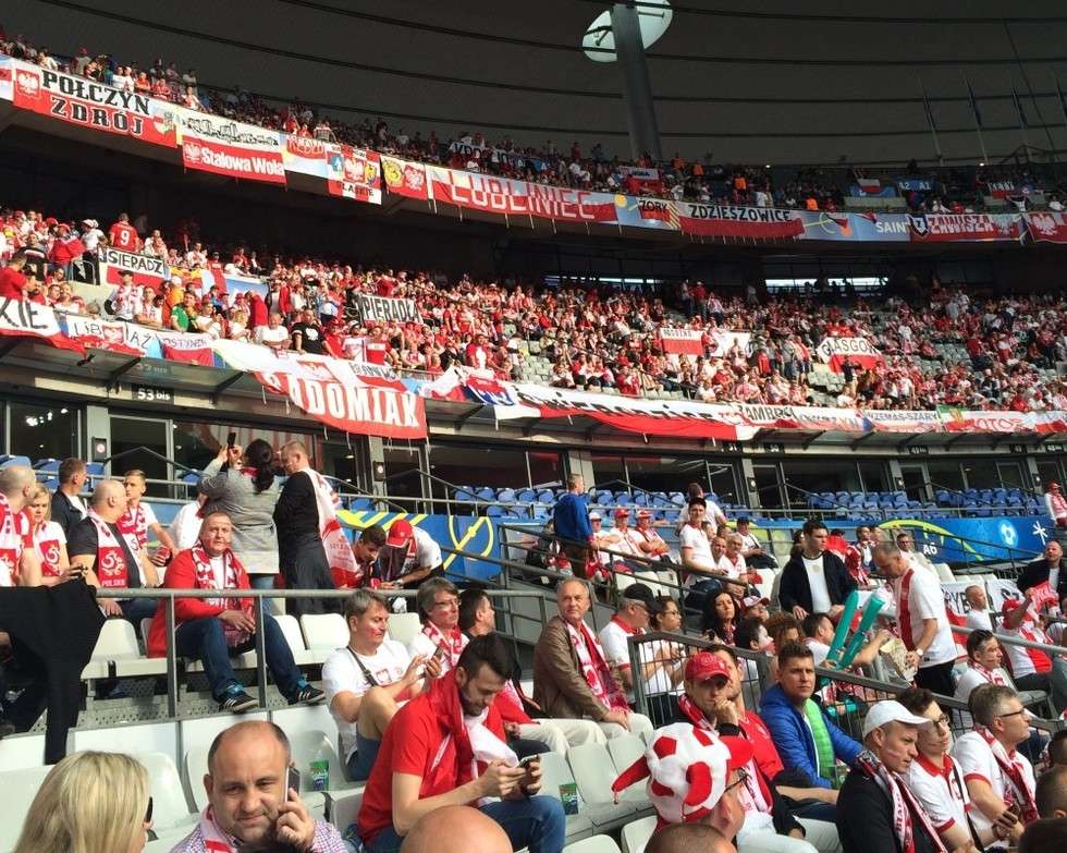  Polska - Niemcy. Trybuny na Stade de France (zdjęcie 21) - Autor: Marek 