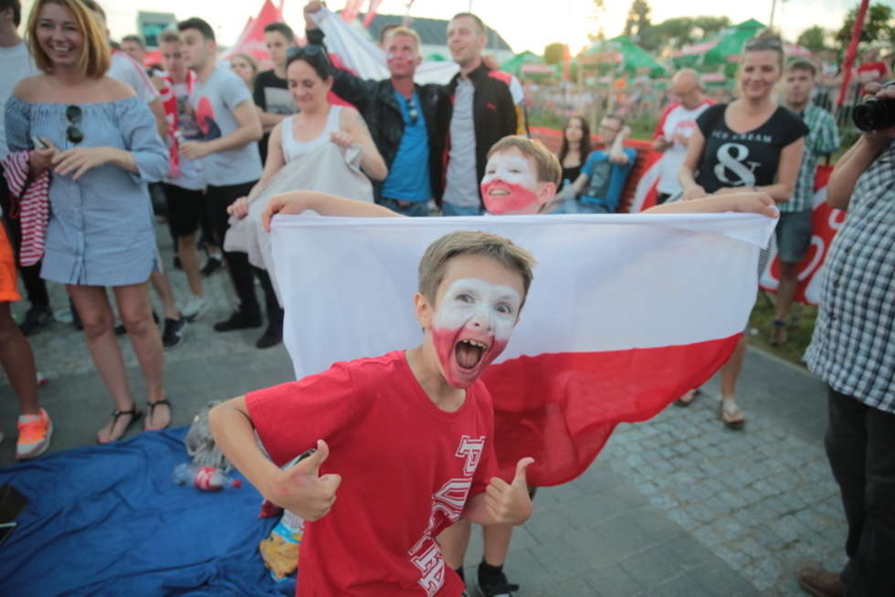  Strefa kibica: Polska – Ukraina 1:0 (zdjęcie 44) - Autor: Maciej Kaczanowski