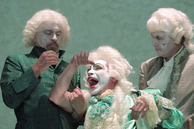 Amadeusz w Teatrze im. Juliusza Osterwy - Autor: Maciej Kaczanowski