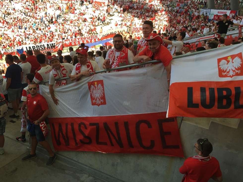  Polscy kibice na meczu Polska - Ukraina (zdjęcie 11) - Autor: Piotr Dragan