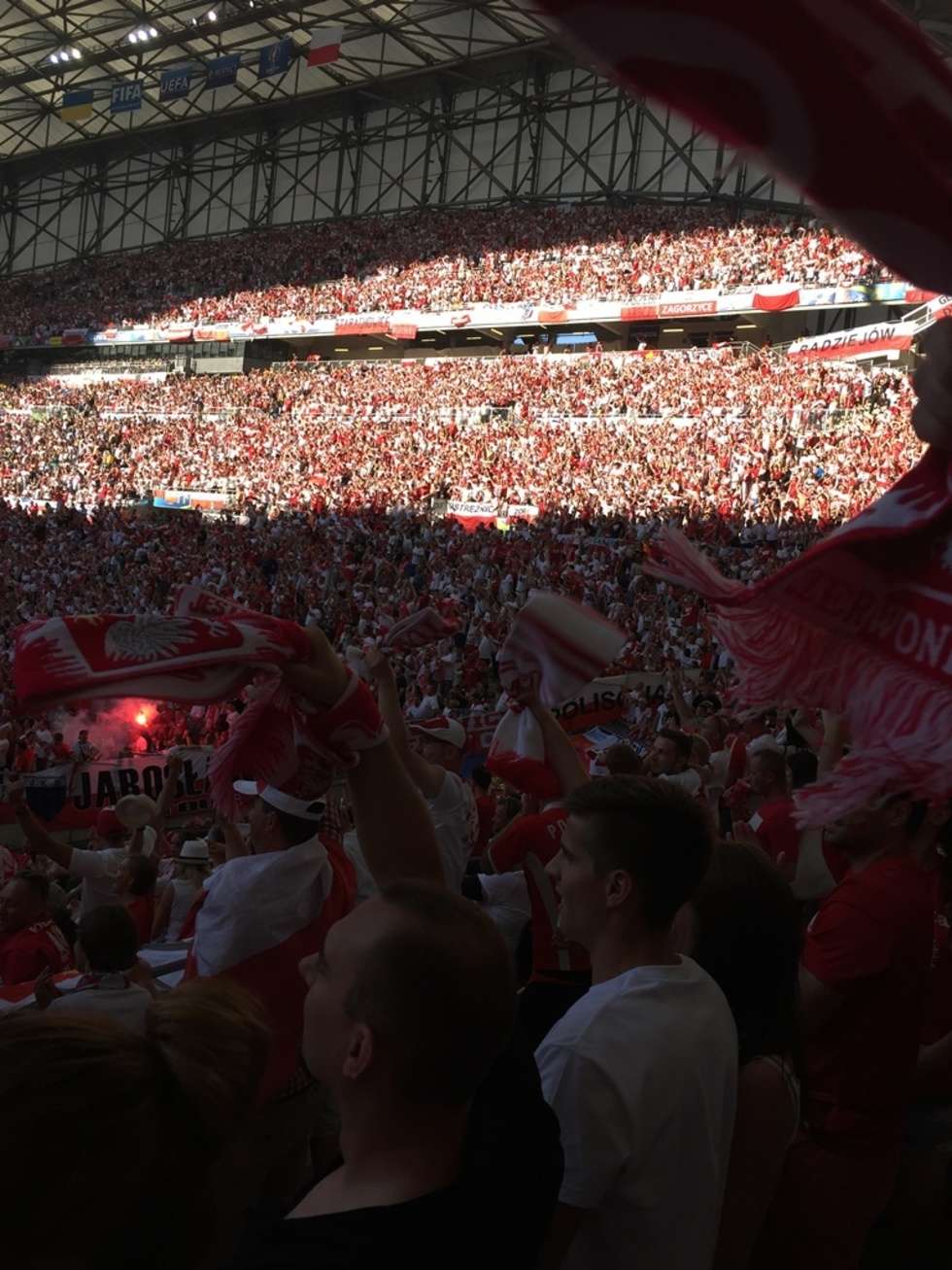  Polscy kibice na meczu Polska - Ukraina (zdjęcie 2) - Autor: Piotr Dragan