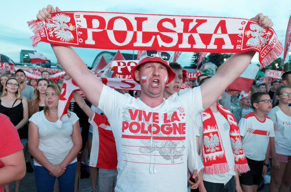  Mecz Polska - Portugalia. Strefa kibica w Lublinie (zdjęcie 26) - Autor: Michał Patroń