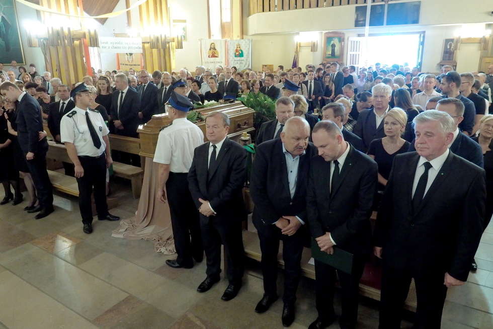 Pogrzeb Artura Walaska (zdjęcie 8) - Autor: Maciej Kaczanowski
