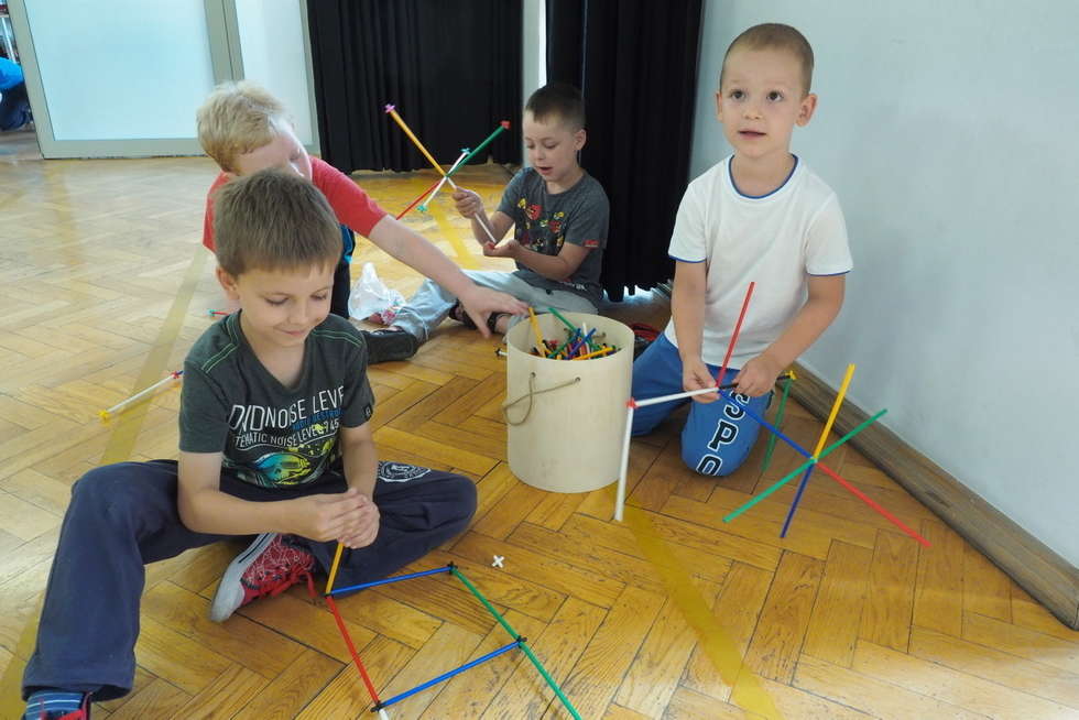  Wakacyjne zajęcia dla dzieci w DDK Bronowice (zdjęcie 28) - Autor: Maciej Kaczanowski