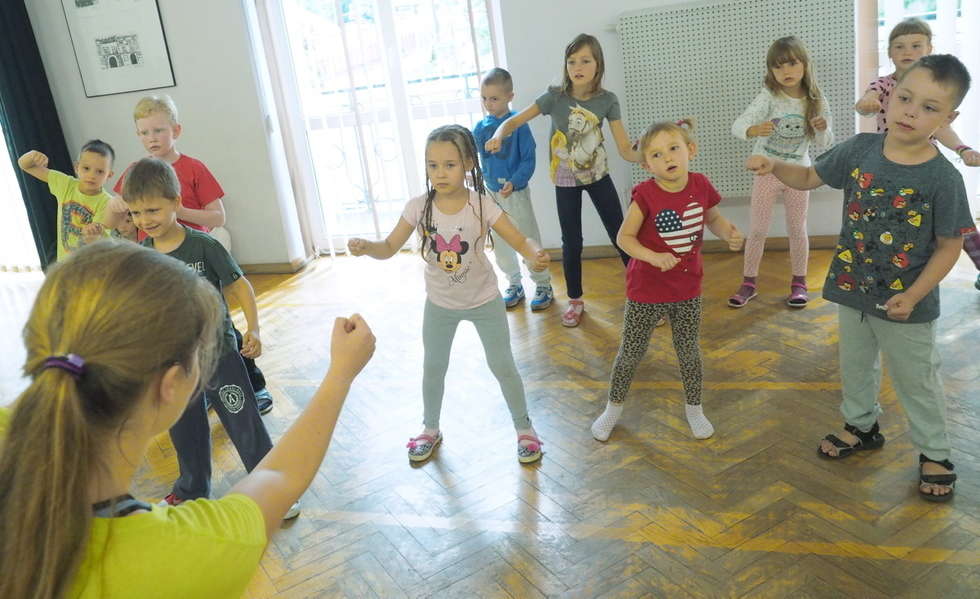  Wakacyjne zajęcia dla dzieci w DDK Bronowice (zdjęcie 26) - Autor: Maciej Kaczanowski