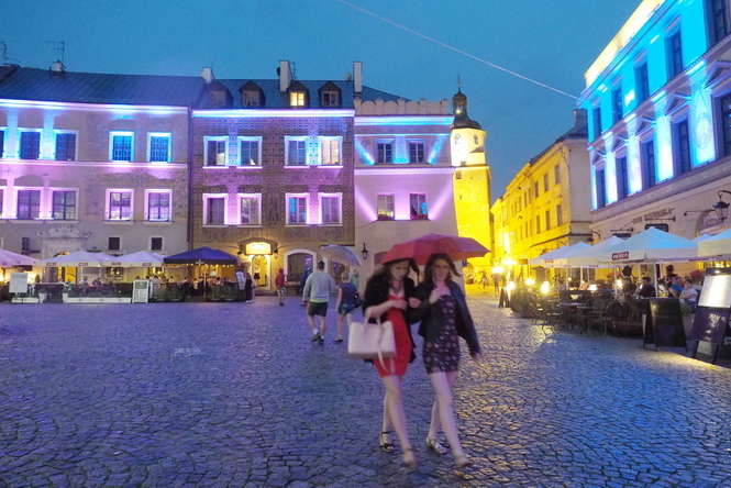 Carnaval Sztukmistrzów 2016: iluminacja kamienic Starego Miasta