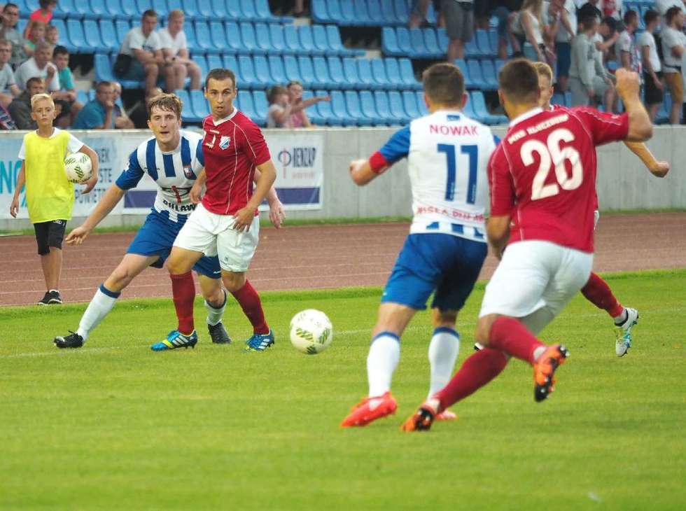  Inauguracja I ligi: Wisła Puławy – MKS Kluczbork 0:0 (zdjęcie 14) - Autor: Maciej Kaczanowski