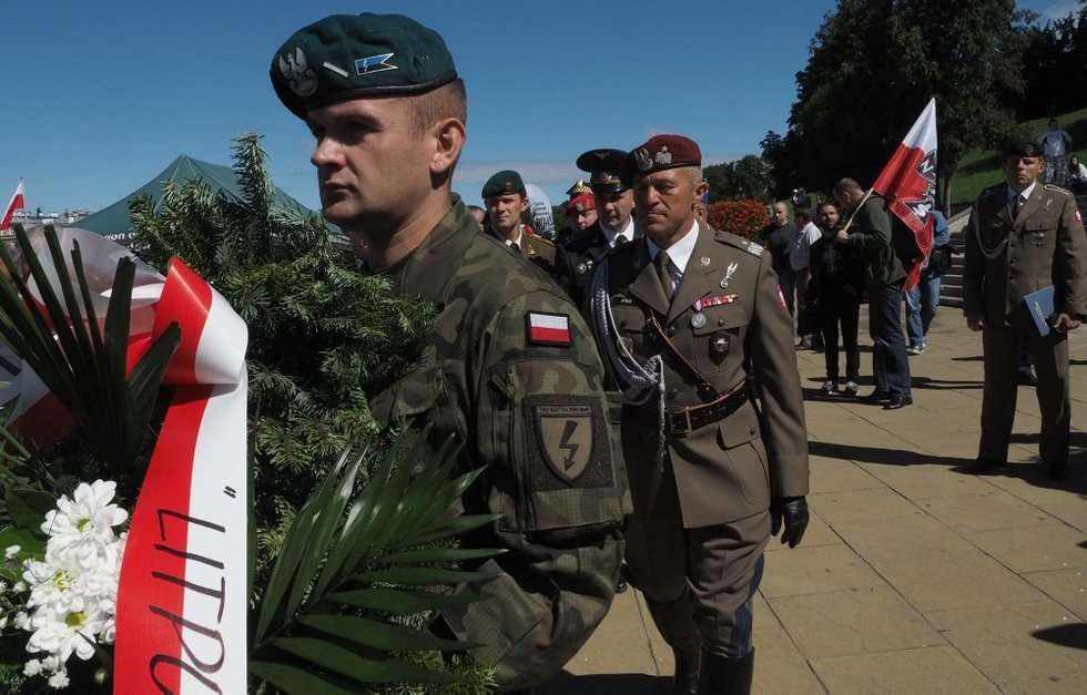  Lubelskie obchody Święta Wojska Polskiego (zdjęcie 38) - Autor: Wojciech Nieśpiałowski