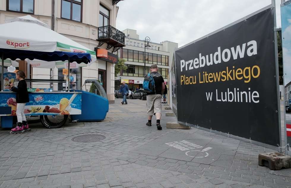  Przebudowa placu Litewskiego (zdjęcie 19) - Autor: Dorota Awiorko