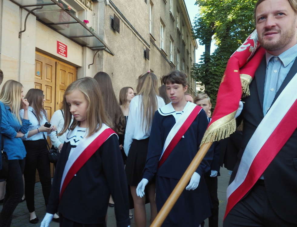  Początek roku szkolnego w Lublinie (zdjęcie 9) - Autor: Maciej Kaczanowski