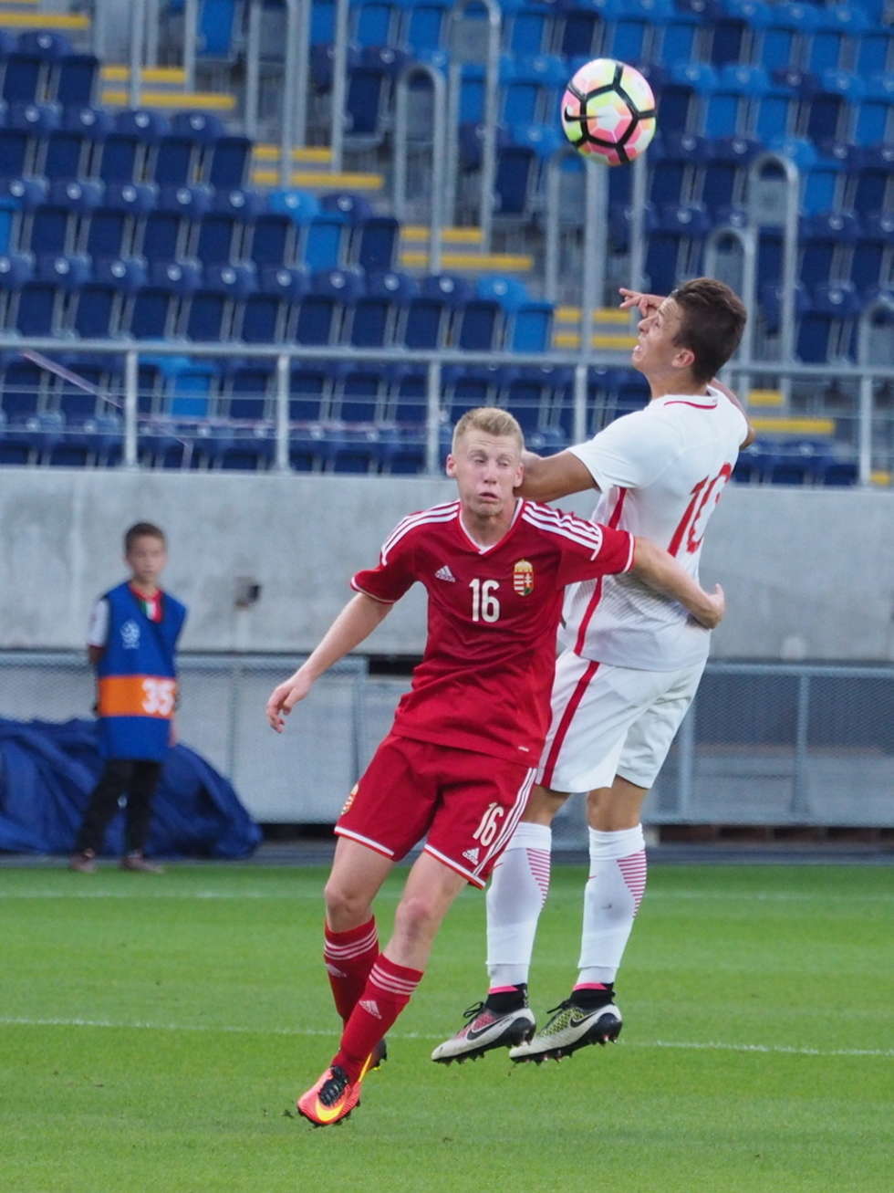  Piłkarska młodzieżówka U-21: Polska - Węgry 1:1 na Arenie Lublin (zdjęcie 17) - Autor: Maciej Kaczanowski