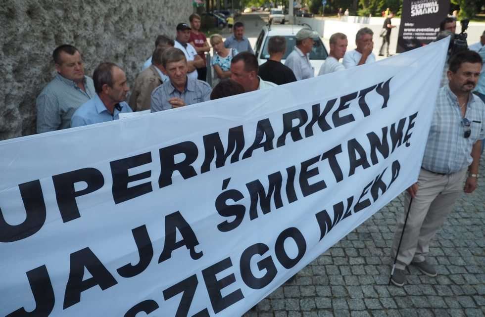  Protest producentów mleka (zdjęcie 36) - Autor: Wojciech Nieśpiałowski
