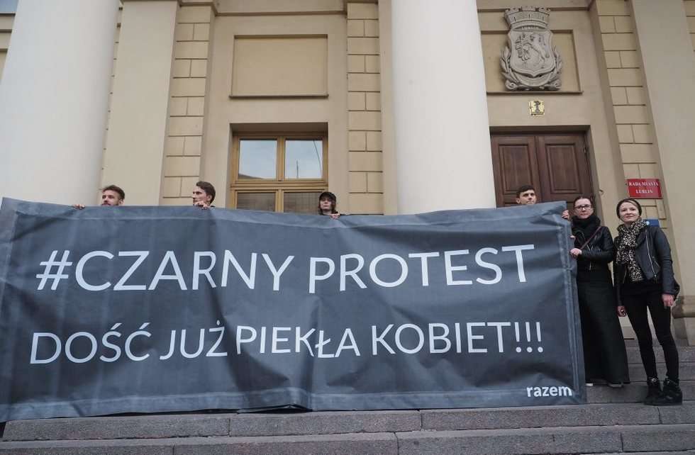  Czarny protest w Lublinie (zdjęcie 12) - Autor: Wojciech Nieśpiałowski