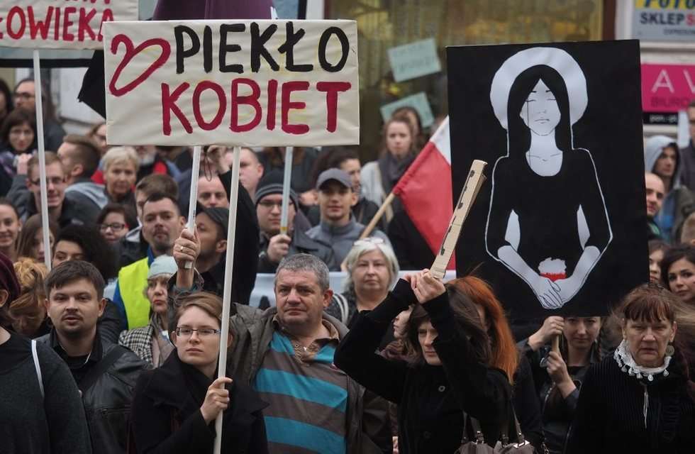  Czarny protest w Lublinie (zdjęcie 13) - Autor: Wojciech Nieśpiałowski