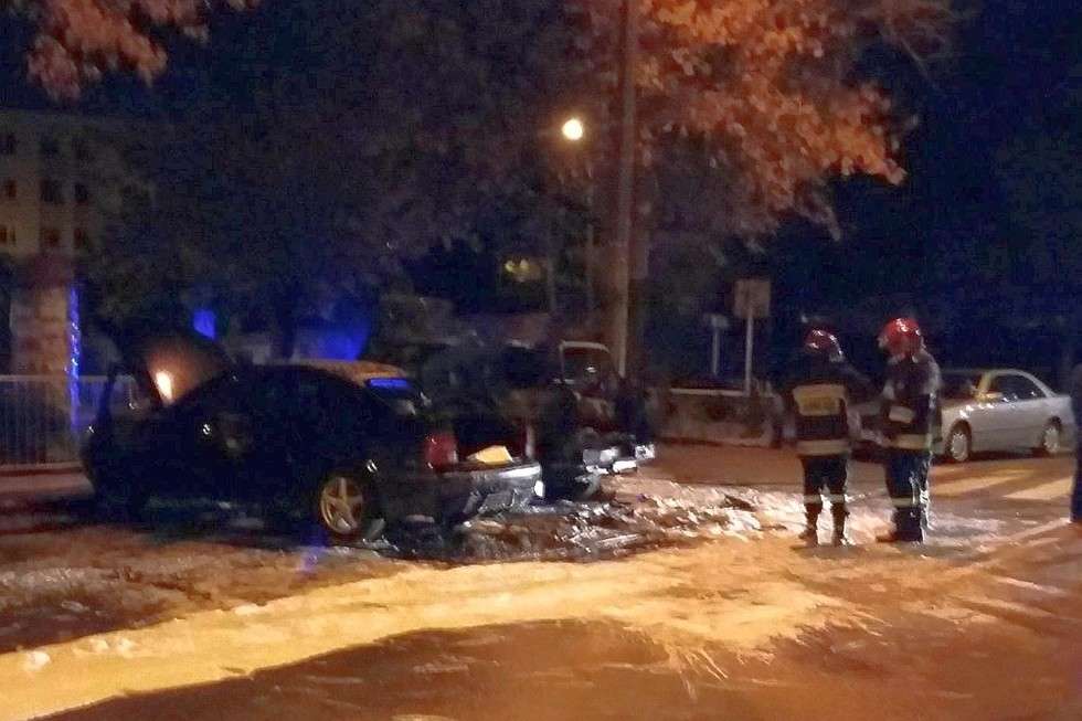  Spłonęły samochody w Puławach  - Autor: Grzegorz Szafranek
