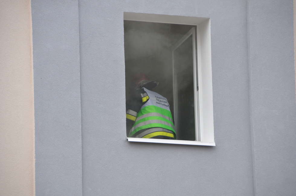  Pożar mieszkania w Świdniku (zdjęcie 2) - Autor: Portal LSW24