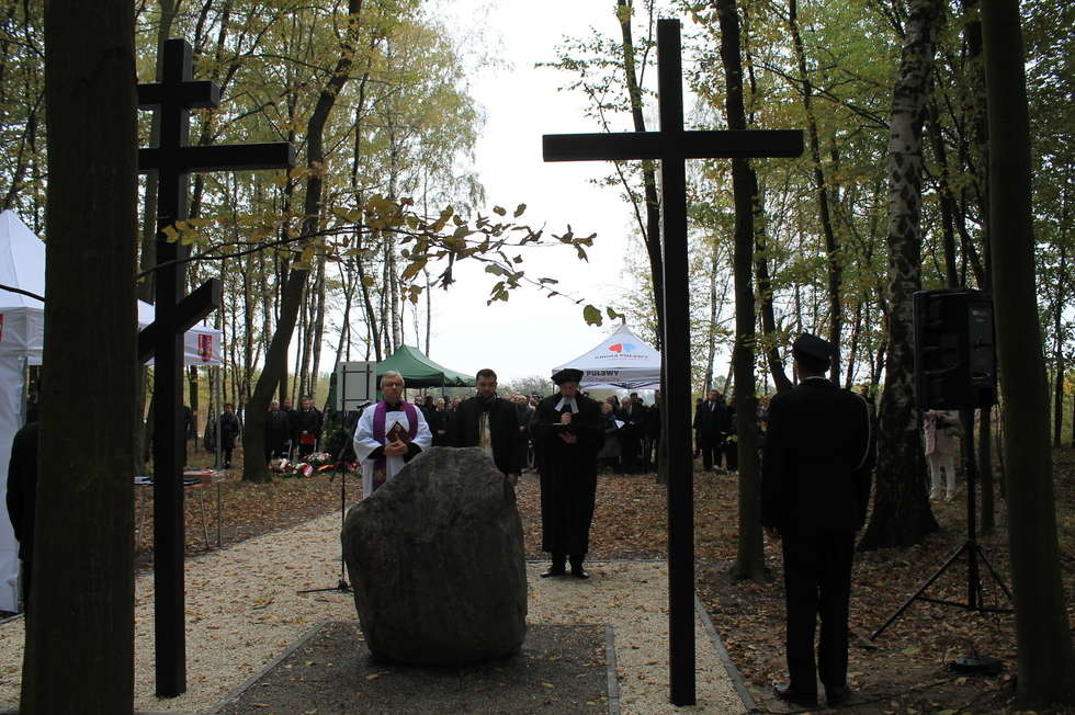  Oddali hołd poległym w Sosnowie (zdjęcie 9) - Autor: Radosław Szczęch