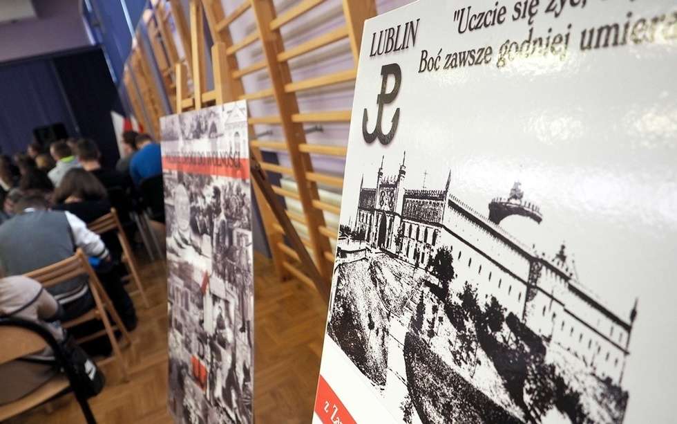  72. rocznica deportacji żołnierzy Polskiego Państwa Podziemnego do łagrów NKWD (zdjęcie 3) - Autor: Wojciech Nieśpiałowski