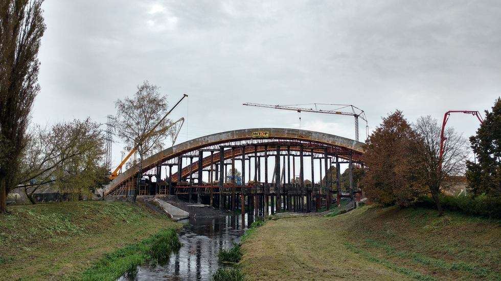  Budowa nowego mostu na Bystrzycy (zdjęcie 8) - Autor: Miasto Lublin