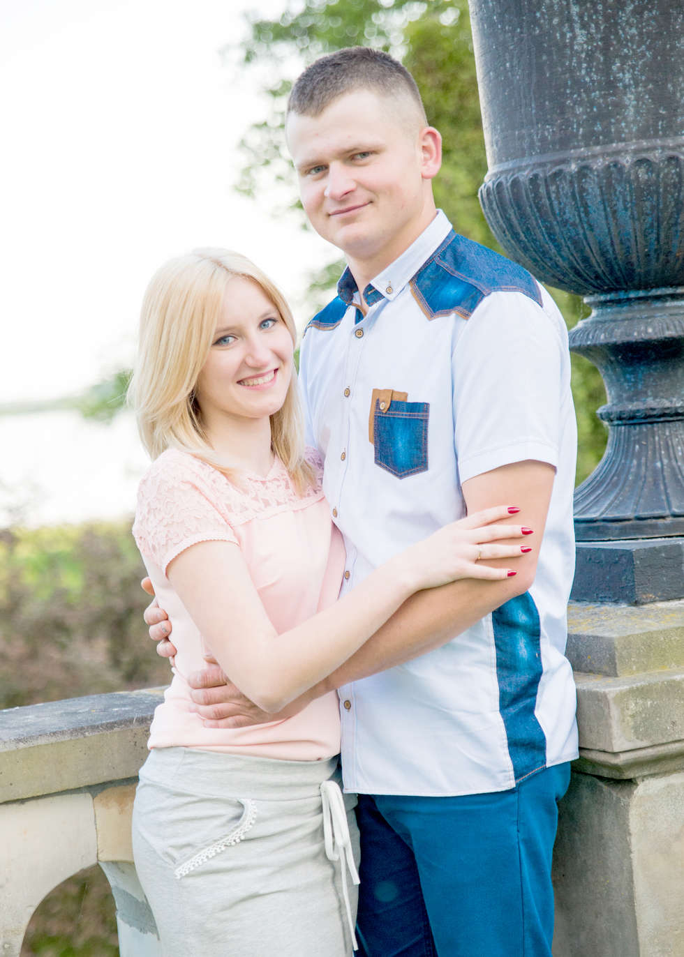  <p>31. Izabela Piekarska i Arkadiusz Paszkowski</p>
<p>Poznali się w 2011 r. Ona mieszka w Płudach, on w Tch&oacute;rzewie. Ślub planują wziąć 22 kwietnia 2017 r.</p>
<p>SMS o treści SLUB.31 pod nr 7248</p>
