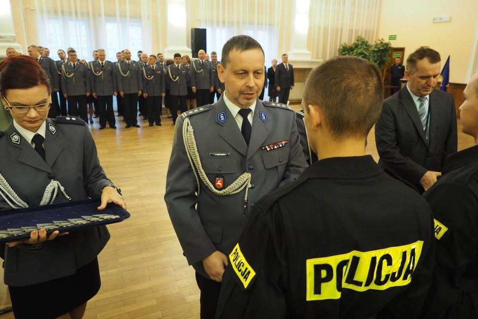  Ślubowanie 35 nowych policjantów (zdjęcie 3) - Autor: Maciej Kaczanowski