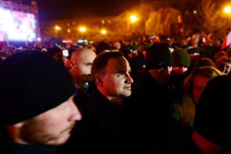  Prezydent Andrzej Duda zaśpiewał w Świdniku (zdjęcie 14) - Autor: Dorota Awiorko