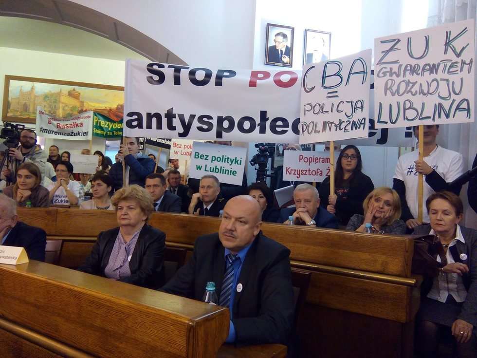  Manifestacja w obronie Krzysztofa Żuka (zdjęcie 11) - Autor: Agnieszka Mazuś