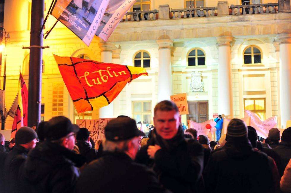  Manifestacja Murem za Żukiem w Lublinie (zdjęcie 12) - Autor: FotoArt Lublin