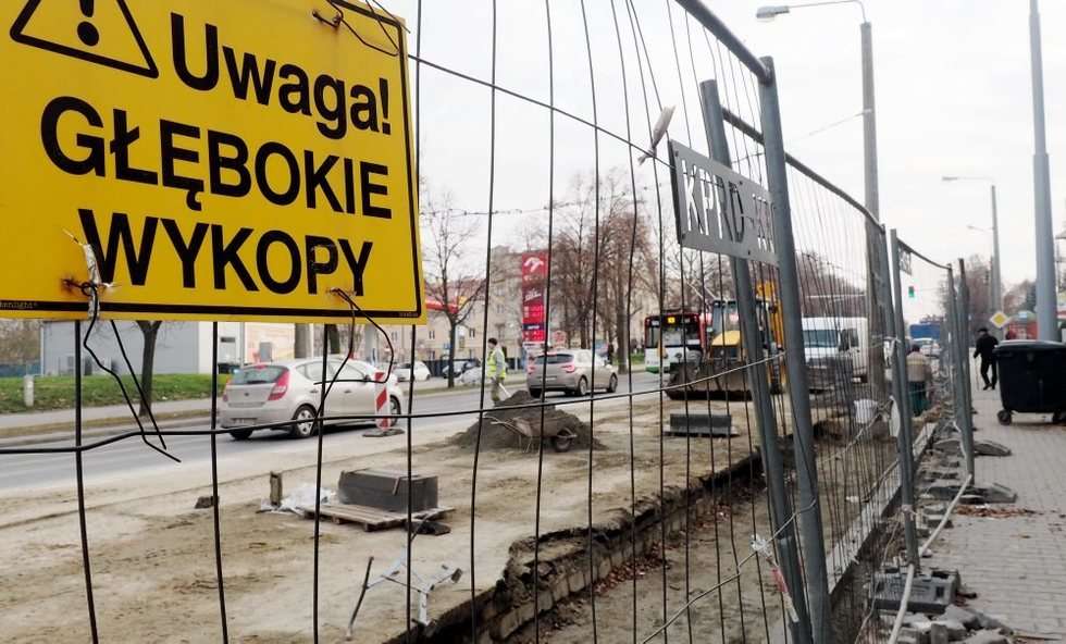  Remont na Drodze Męczenników Majdanka  (zdjęcie 10) - Autor: Dorota Awiorko