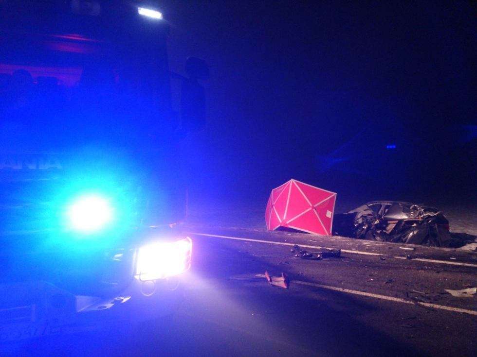  Wypadek w Strzeszkowicach (zdjęcie 4) - Autor: Straż Pożarna Strzeszkowice