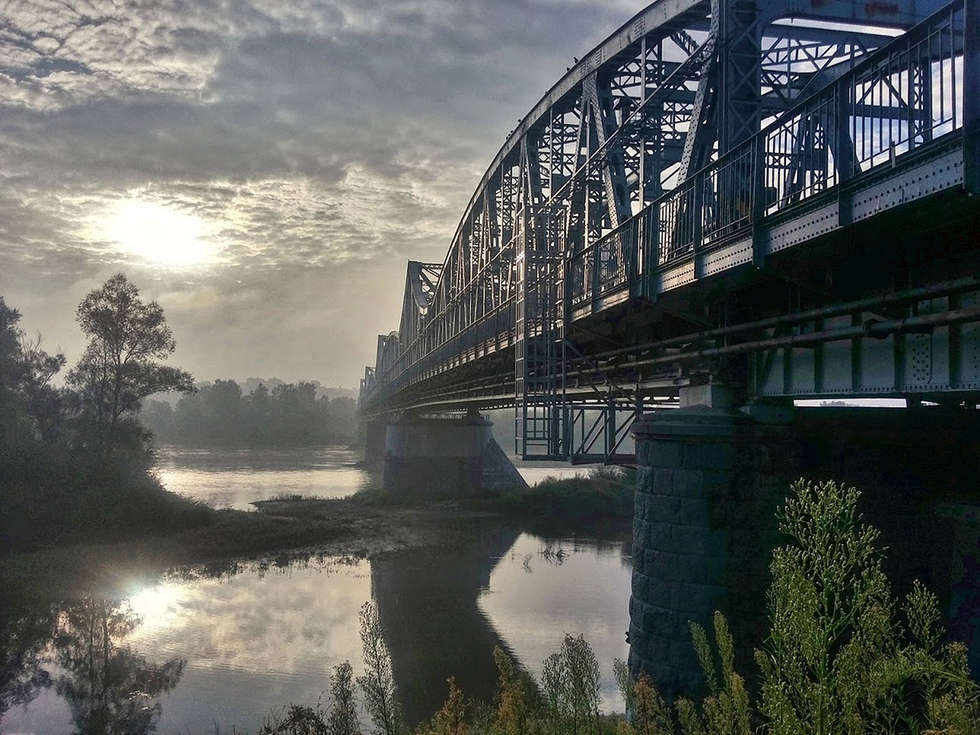  <p>Wyr&oacute;żnienie. Grzegorz Szafranek, Puławy - Stary most na Wiśle</p>