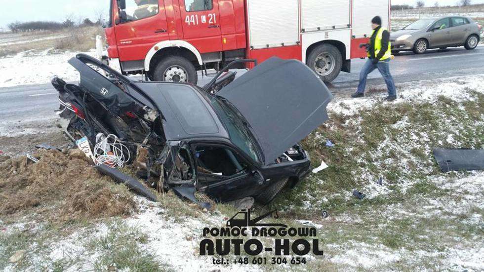  Wypadek w Kraśniku na al. Tysiąclecia (zdjęcie 5) - Autor: Auto-Hol Kraśnik