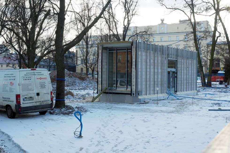  Nowa toaleta na placu Litewskim  - Autor: Maciej Kaczanowski