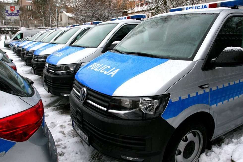  Nowe radiowozy lubelskiej policji (zdjęcie 3) - Autor: KWP Lublin