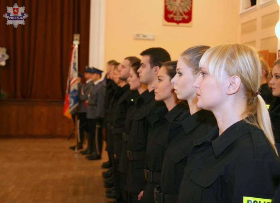  Nowi policjanci złożyli ślubowanie (zdjęcie 5) - Autor: KWP Lublin