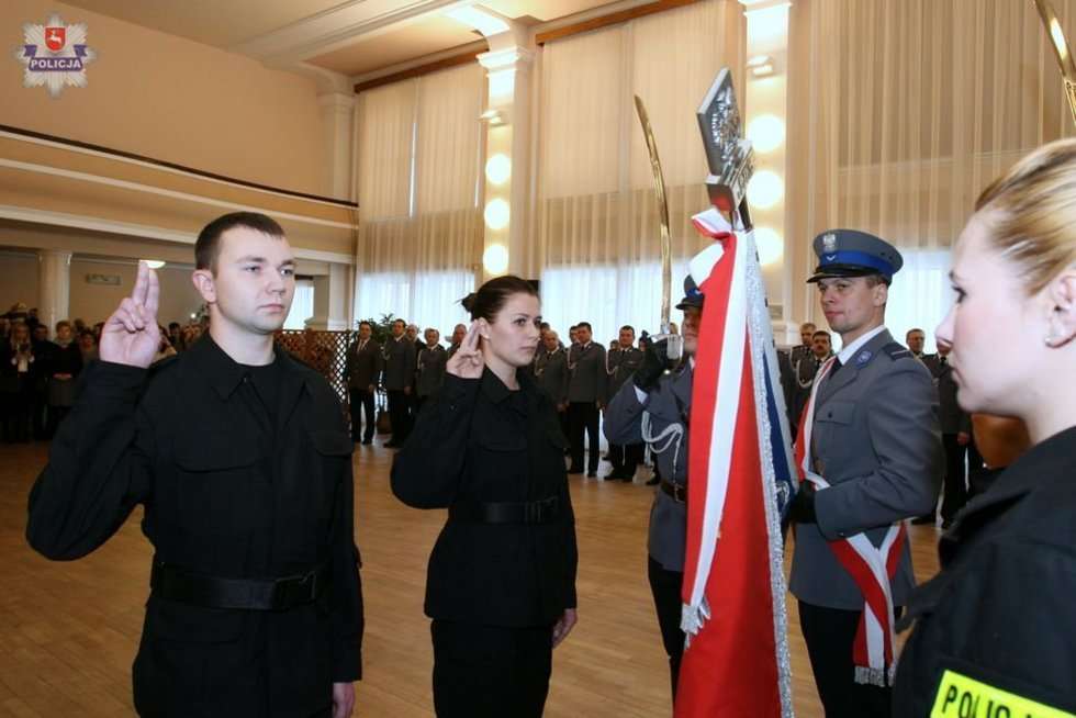  Nowi policjanci złożyli ślubowanie  - Autor: KWP Lublin