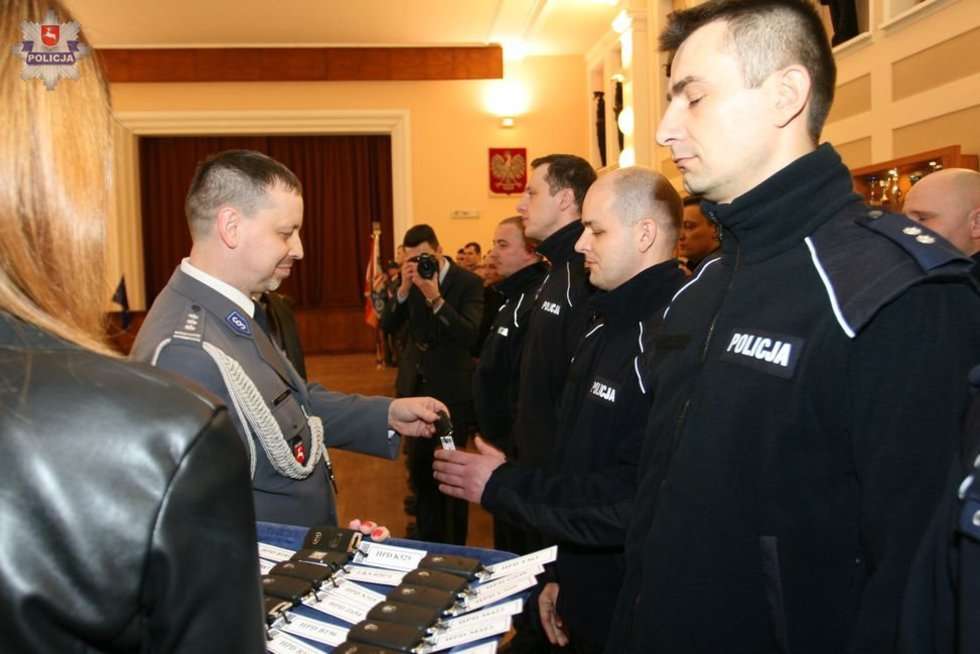  Nowi policjanci złożyli ślubowanie (zdjęcie 11) - Autor: KWP Lublin