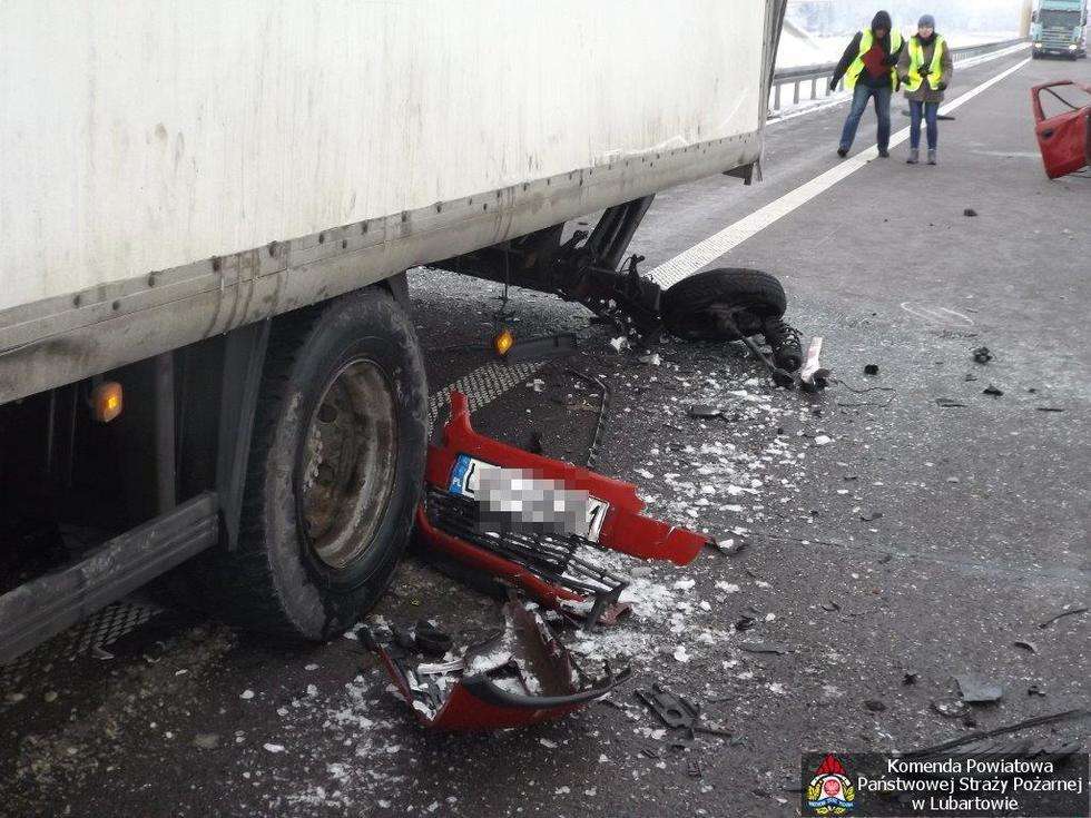  Wypadek w Woli Skromowskiej (zdjęcie 7) - Autor: KP PSP Lubartów