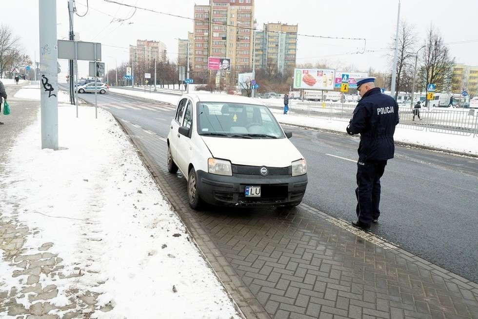  Wypadek na ul. Armii Krajowej w Lublinie (zdjęcie 2) - Autor: Maciej Kaczanowski