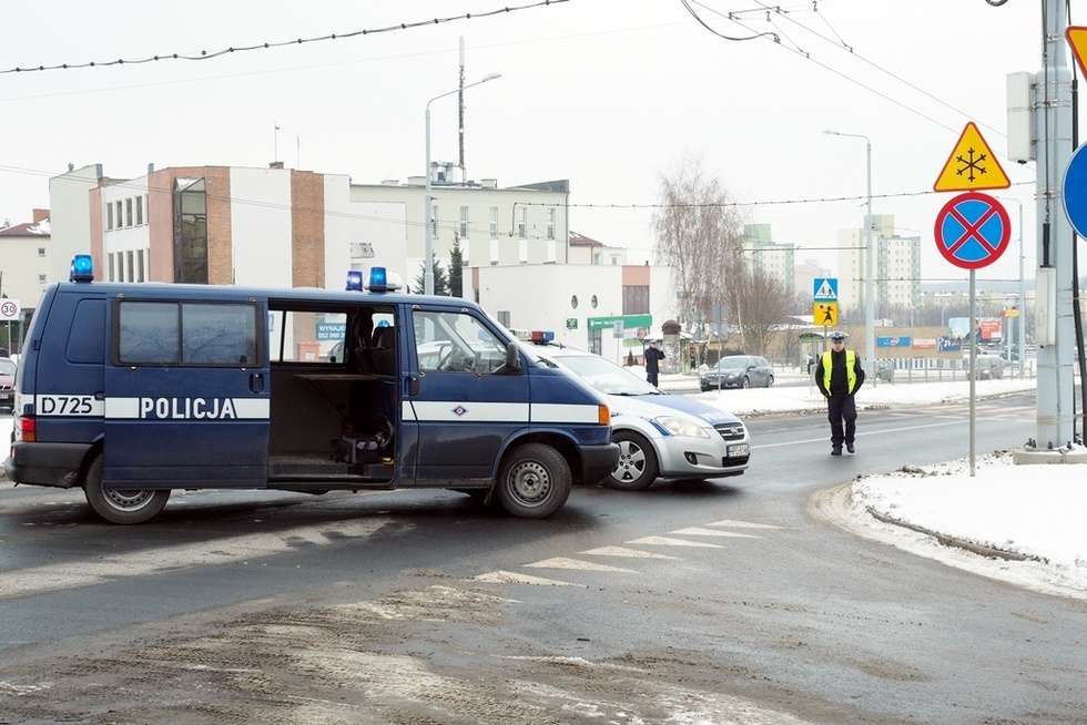  Wypadek na ul. Armii Krajowej w Lublinie (zdjęcie 5) - Autor: Maciej Kaczanowski