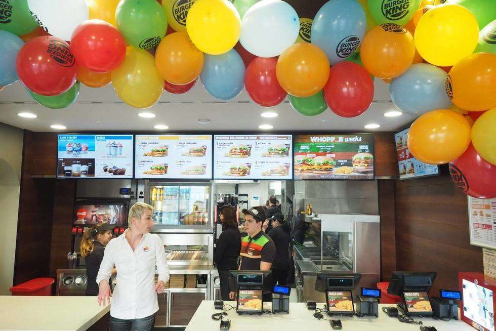  Otwarcie restauracji sieci Burger King (zdjęcie 5) - Autor: Maciej Kaczanowski