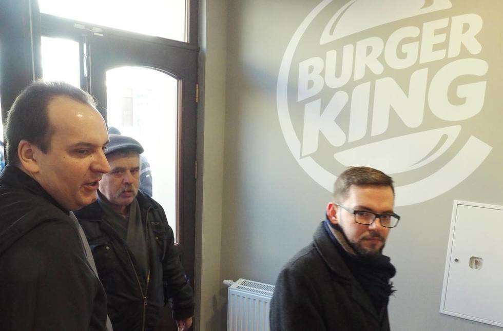 Otwarcie restauracji sieci Burger King (zdjęcie 14) - Autor: Maciej Kaczanowski
